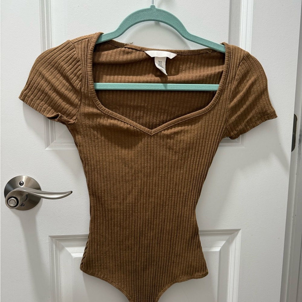 H&M Camel Ribbed Bodysuit - Size XS